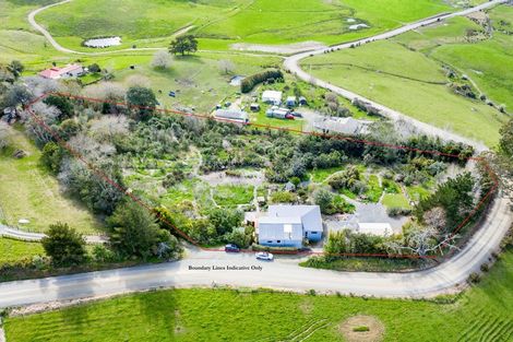 Photo of property in 513 Glenmohr Road, Waipu, 0582
