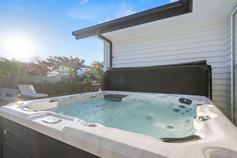 Photo of property in 1 Wiersma Lane, Wigram, Christchurch, 8025