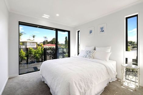 Photo of property in 12a Tiber Road, Forrest Hill, Auckland, 0620