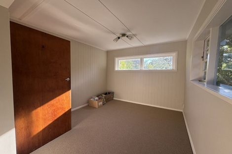 Photo of property in 18 Newry Road, Raumati Beach, Paraparaumu, 5032