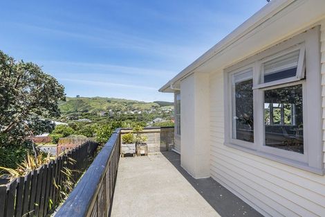 Photo of property in 12 Raroa Place, Pukerua Bay, 5026