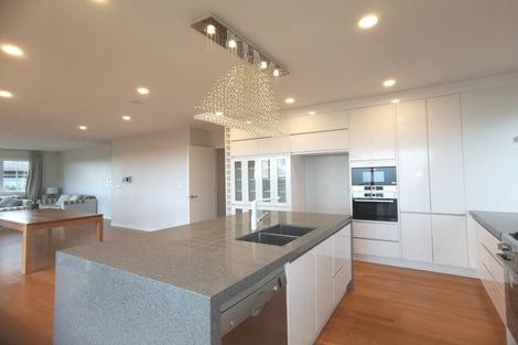 Photo of property in 1004a East Coast Road, Northcross, Auckland, 0630