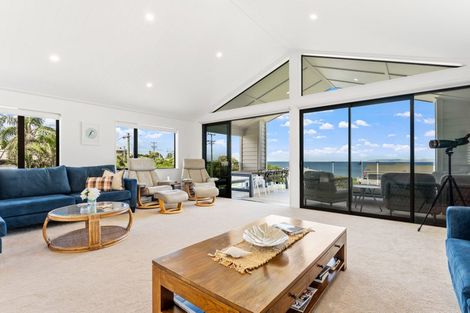 Photo of property in 11 Barrier View Road, Leigh, 0985