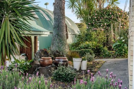 Photo of property in 154 Awa Road, Kumeu, 0891