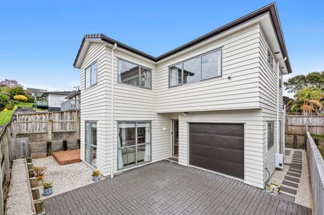 Photo of property in 142c Prince Regent Drive, Half Moon Bay, Auckland, 2012