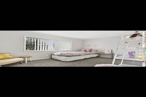 Photo of property in 1/2 Kenderdine Road, Papatoetoe, Auckland, 2025