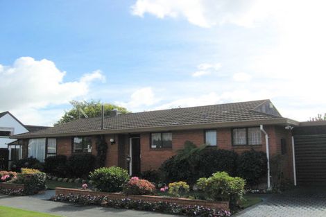 Photo of property in 1/2 Saint Clio Street, Ilam, Christchurch, 8041