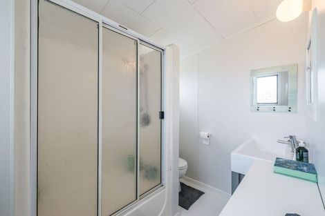 Photo of property in 1 Muritai Terrace, Hokio Beach, Levin, 5571