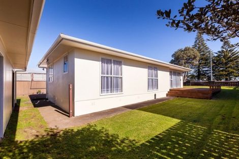 Photo of property in 34 Smeaton Road, Bell Block, New Plymouth, 4312