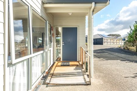 Photo of property in 10 Lithgow Drive, Otamatea, Whanganui, 4500
