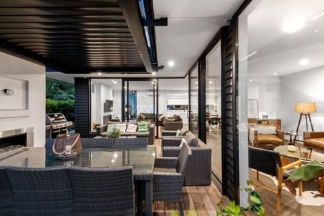 Photo of property in 64 Clyde Road, Ilam, Christchurch, 8041