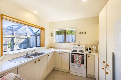 Photo of property in 1/56 Seaview Road, Paraparaumu Beach, Paraparaumu, 5032
