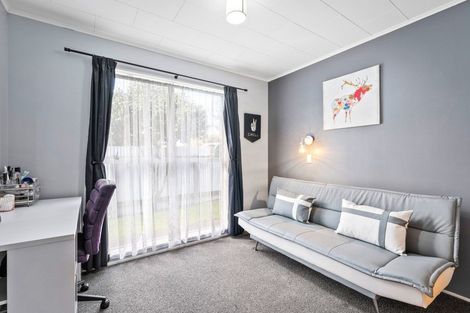 Photo of property in 2/27 Miro Street, Trentham, Upper Hutt, 5018