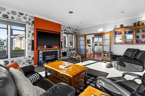 Photo of property in 236 Kennedy Road, Onekawa, Napier, 4110