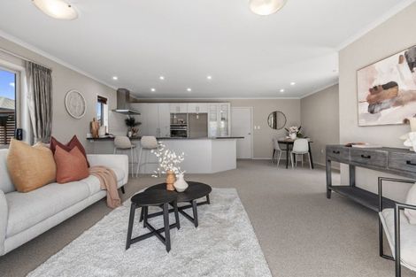 Photo of property in 32 Havenbrook Way, Pyes Pa, Tauranga, 3112