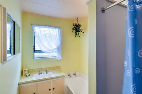 Photo of property in 64 Alexander Avenue, Onekawa, Napier, 4110