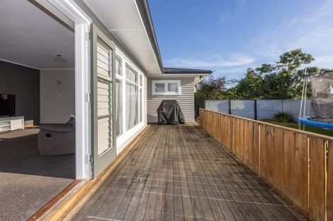 Photo of property in 4 Cranby Crescent, Onekawa, Napier, 4110