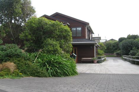 Photo of property in 59 Helston Road, Paparangi, Wellington, 6037