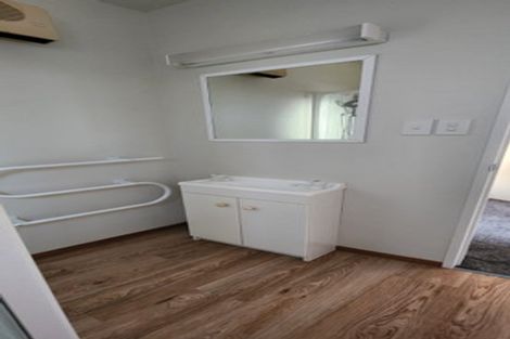 Photo of property in 14 Marina View, Paremata, Porirua, 5026