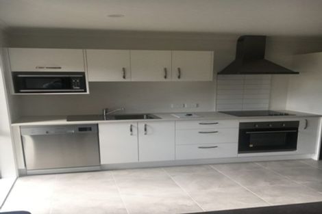 Photo of property in 2/113 Knighton Road, Hillcrest, Hamilton, 3216