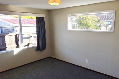 Photo of property in 19 Lamorna Road, Parklands, Christchurch, 8083