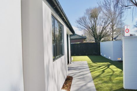Photo of property in 4 Jamell Place Avonhead Christchurch City