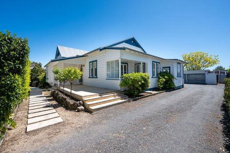 Photo of property in 81 Te Mata Road, Havelock North, 4130