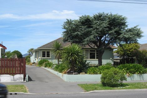 Photo of property in 205 Estuary Road, South New Brighton, Christchurch, 8062