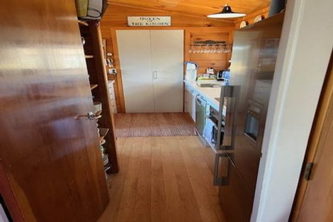 Photo of property in 28 Nisbet Terrace, Kinloch, Taupo, 3377