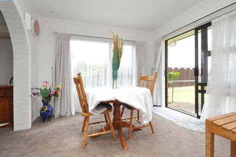 Photo of property in 88 Clevedon Road, Papakura, 2110