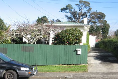 Photo of property in 25 Thompson Terrace, Manurewa, Auckland, 2102