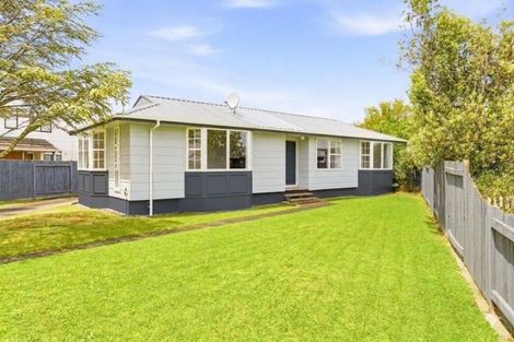 Photo of property in 52 Acacia Street, Kelvin Grove, Palmerston North, 4414