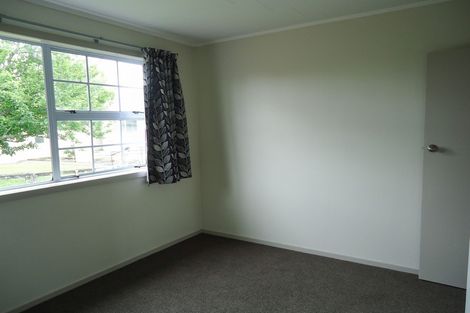 Photo of property in 6 Karaka Street, Inglewood, 4330