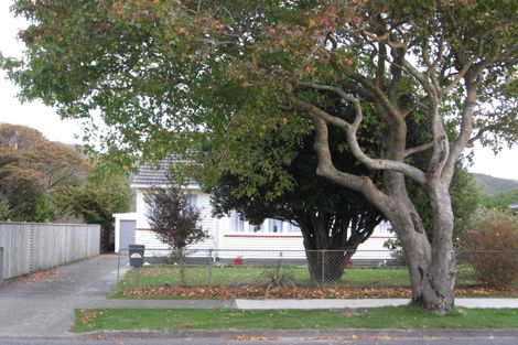 Photo of property in 14 Chapman Crescent, Naenae, Lower Hutt, 5011