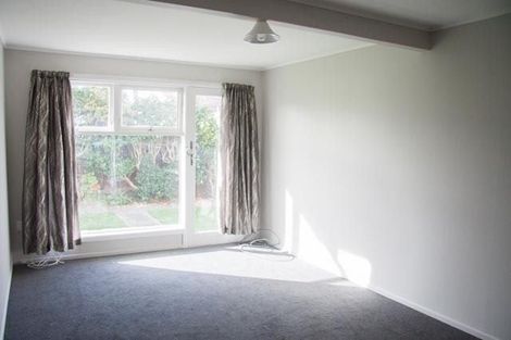 Photo of property in 2/10 Trevethick Grove, Woburn, Lower Hutt, 5010