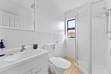 Photo of property in 25d Gray Avenue, Mangere East, Auckland, 2024