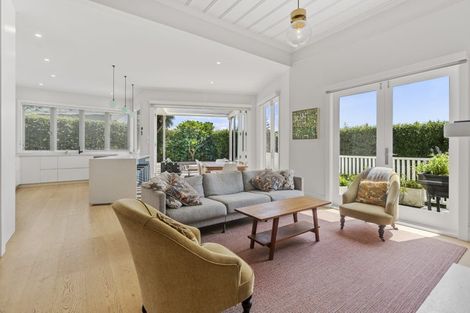 Photo of property in 40 Livingstone Street, Westmere, Auckland, 1022