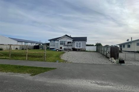 Photo of property in 28 King Street, Coalgate, 7673