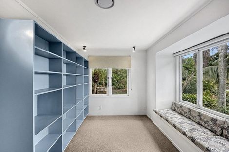Photo of property in 27 Pa Road, Kerikeri, 0230