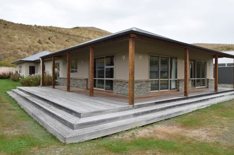 Photo of property in 17 Pinot Noir Court, Omarama, 9412