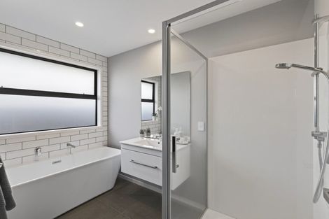 Photo of property in 10 Masters Lane, Waitara, 4320