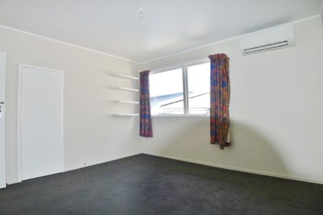 Photo of property in 37 Cheval Drive, Totara Vale, Auckland, 0629