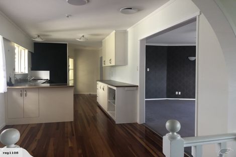 Photo of property in 19 Samuel Place, Queenwood, Hamilton, 3210