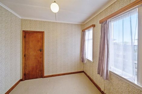 Photo of property in 47 Burns Street, Hawera, 4610