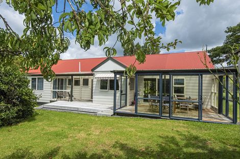 Photo of property in 66 Saleyards Road, Kauri, Kamo, 0185
