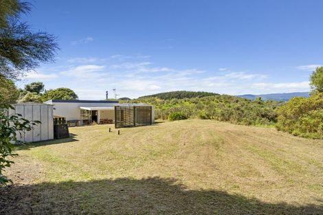 Photo of property in 11 Rata Street, Otaki Beach, Otaki, 5512