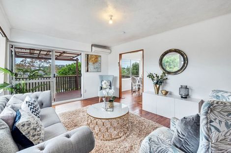 Photo of property in 1/60 Sycamore Drive, Sunnynook, Auckland, 0620