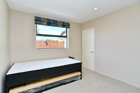 Photo of property in 27 Coolspring Way, Redwood, Christchurch, 8051