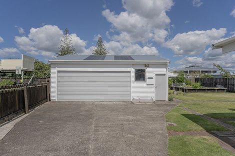 Photo of property in 98 Catherine Crescent, Whitianga, 3510