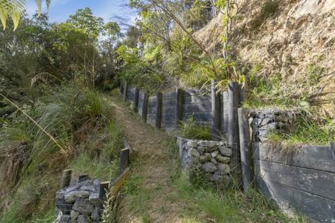 Photo of property in 8 Haven Grove, Naenae, Lower Hutt, 5011